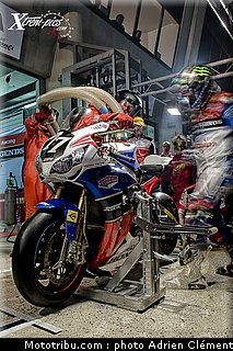 honda_tt_legends_02_endurance_24h_du_mans_2011.jpg