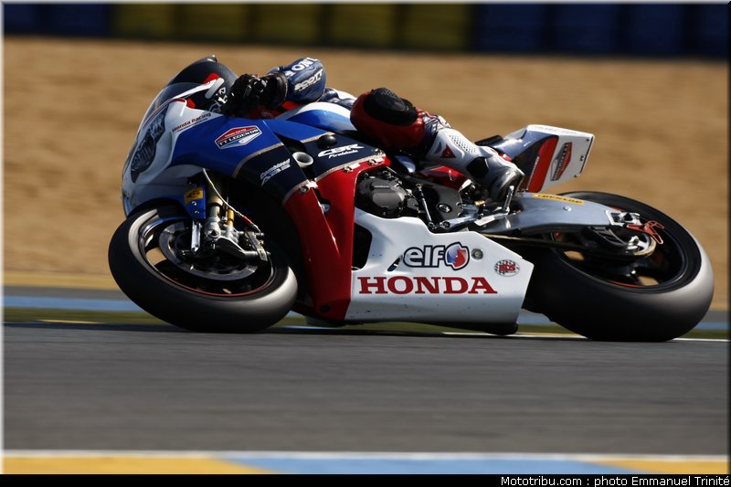 honda_tt_legends_005_24h_du_mans_2011