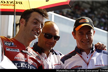 honda_tt_legends_003_24h_du_mans_2011.jpg