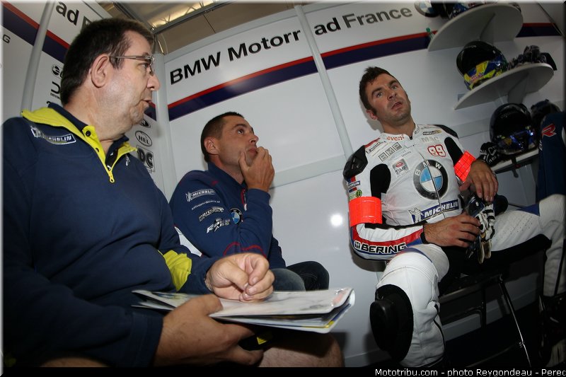 bmw_002_endurance_2012_allemagne_oschersleben