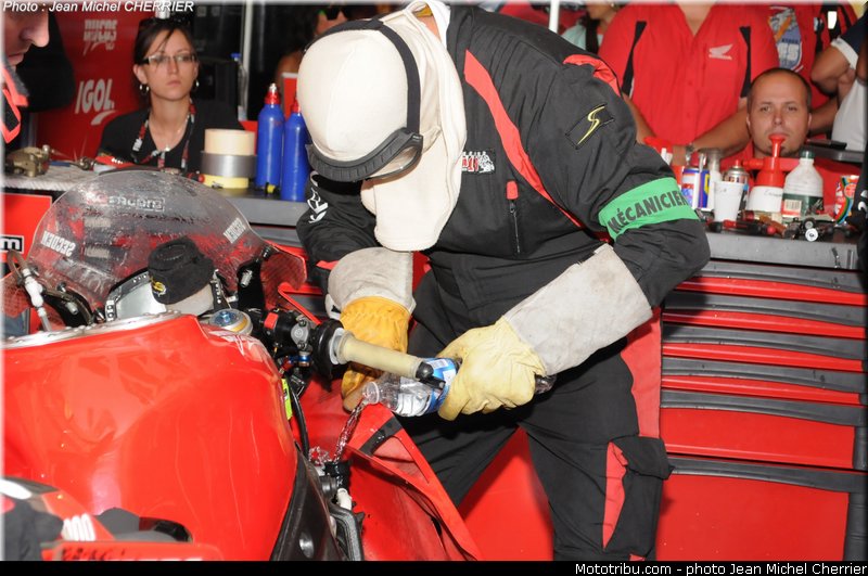 0018_pompiers_008_endurance_2012_france_24h_du_mans