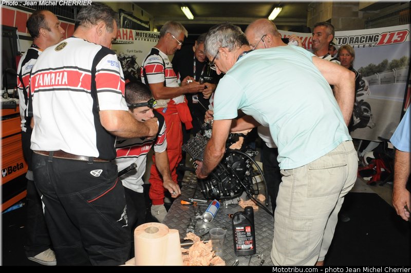 0113_moto_racing_113_003_endurance_2012_france_24h_du_mans