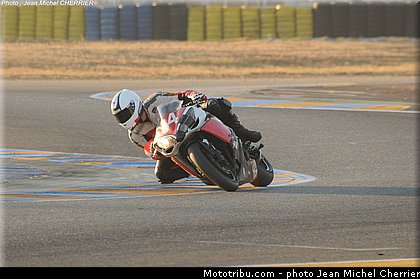 0064_acro_002_endurance_2012_france_24h_du_mans.jpg