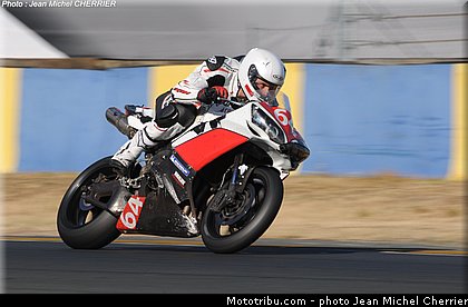 0064_acro_004_endurance_2012_france_24h_du_mans.jpg