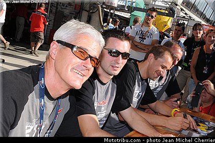 0211_dunlop_003_endurance_2012_france_24h_du_mans.jpg