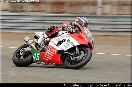 metiss_01_endurance_2012_essais_pre_le_mans_cherrier_mototribu.jpg