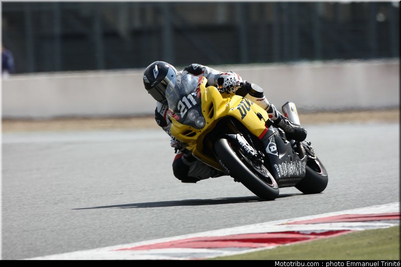 dunlop_006_endurance_2012_france_bol_dor