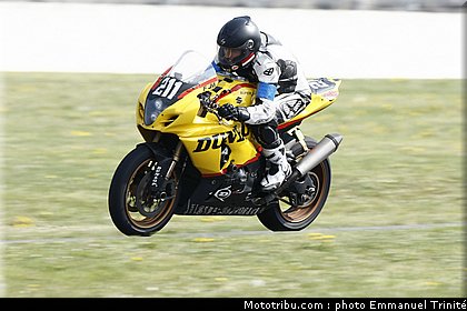 dunlop_003_endurance_2012_france_bol_dor.jpg