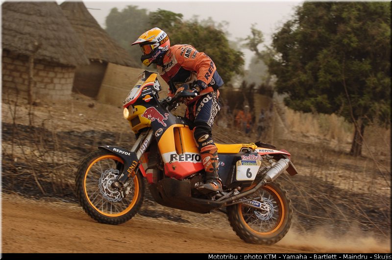 coma_008_dakar2005