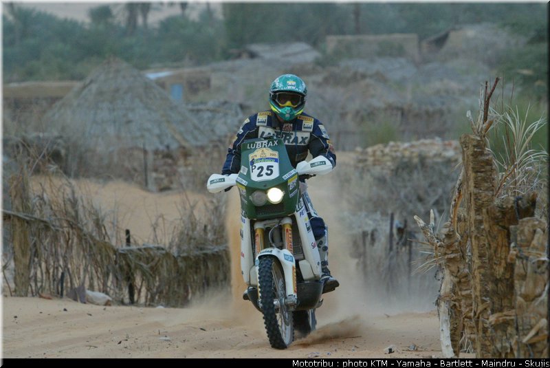deazevedo_022_dakar2005