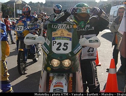 deazevedo_001_dakar2005.jpg