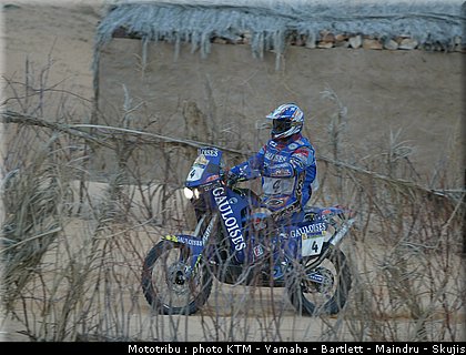 meoni_008_dakar2005.jpg