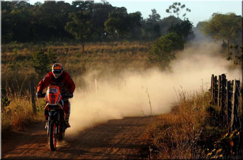 MOTO 