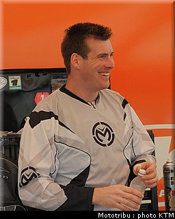006millfield_knight_3.jpg