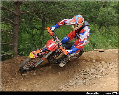 009somerset_knight_3.jpg