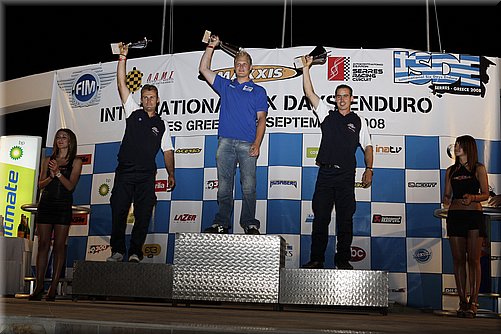isde_0215_podiums_e3_guillaume_tarkkala_nambotin.jpg