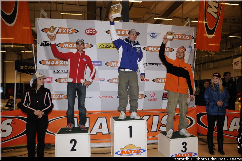 podium_ej001