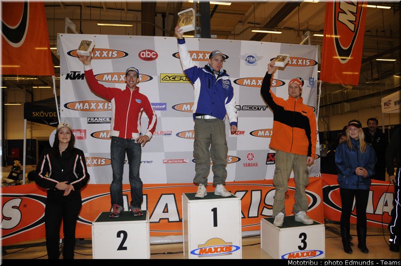 podium_ej002