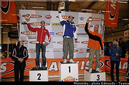 podium_ej001.jpg