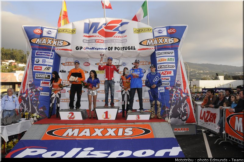 podium_ej