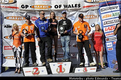 podium_e2.jpg
