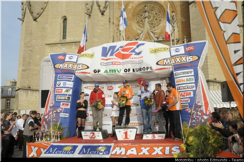podium_e2