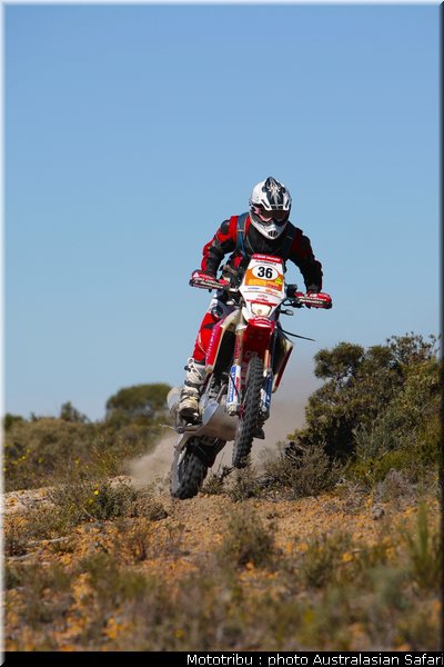 aj_roberts_1_australasian_safari2009