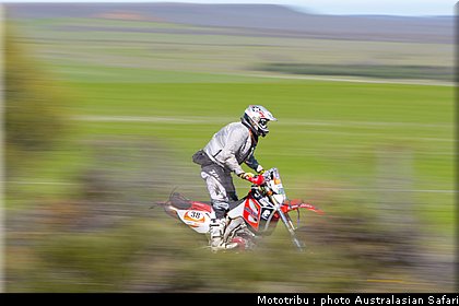paul_mack_2_australasian_safari2009.jpg