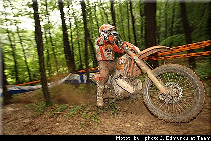 belometti_2_enduro_wec_slovaquie2009.jpg