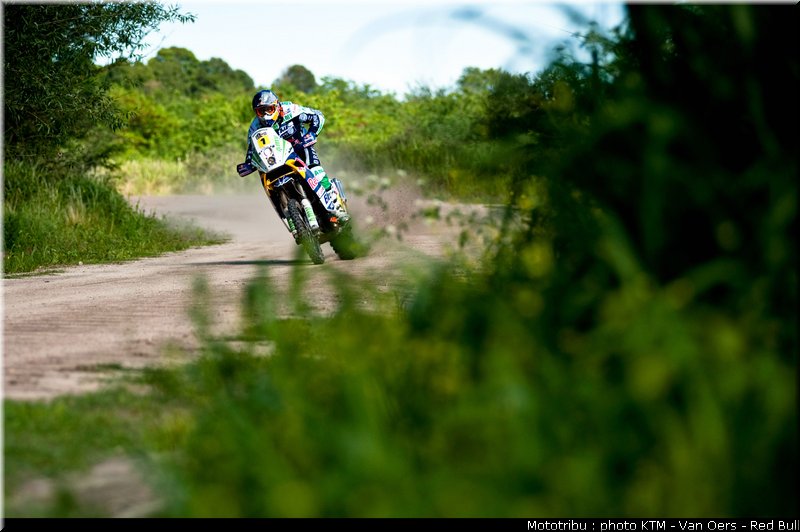coma_040_dakar_2010