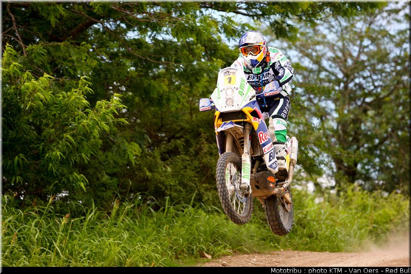 coma_045_dakar_2010