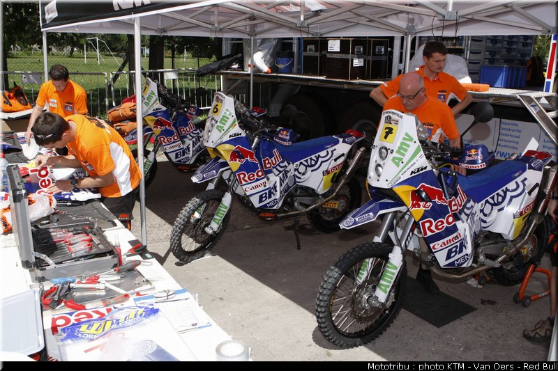 ktm_08