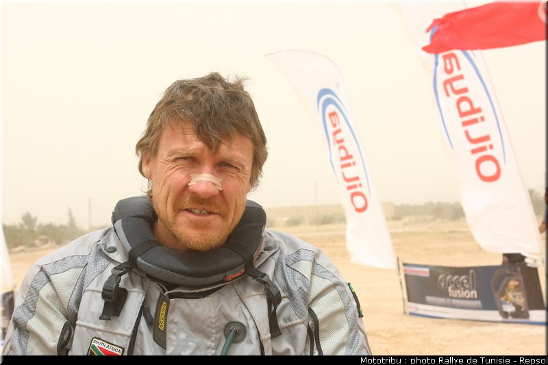 hintenaus_rallye_tunisie_2010