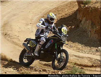 casteu_02_rallye_tunisie_2010.JPG