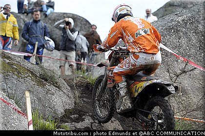 ewc_knight_3_portugal_2010.jpg