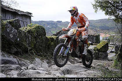 ewc_knight_4_portugal_2010.jpg
