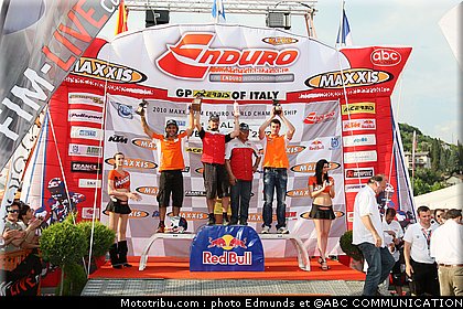 ewc_podium_01_italie_2010.jpg