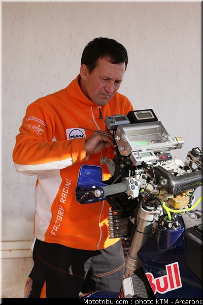 dakar_2011_preparation_ktm_03
