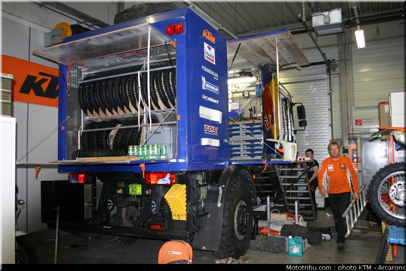 dakar_2011_preparation_ktm_14