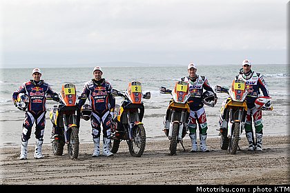 ktm_factory_racing_team_1_ktm_preparation_dakar_2012.jpg