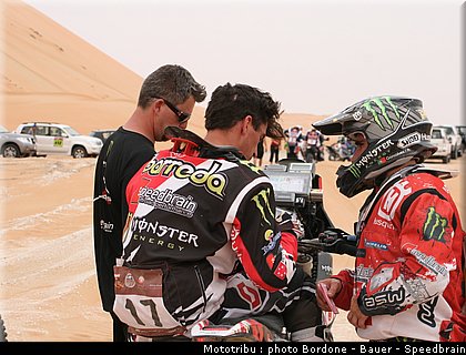 speedbrain_3_rallye_2012_abu_dhabi_desert_challenge.jpg