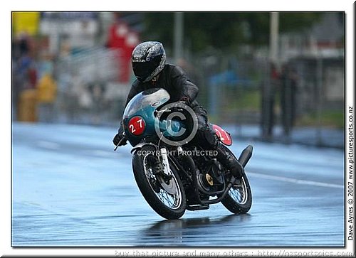 dave_ayres_wanganui2007_buy_picture _http_nzsportspics_com014.jpg