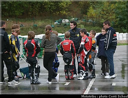 0020_conti_school_015.jpg