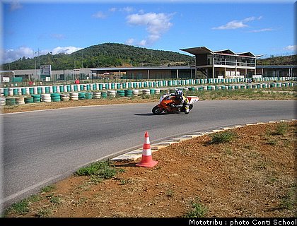 0043_conti_school_038.jpg