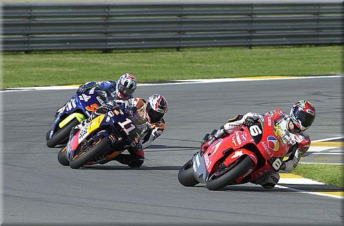 0012yamaha-abe2001_12.jpg