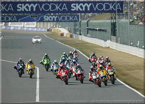 2003-gp-japon-kato_001.jpg