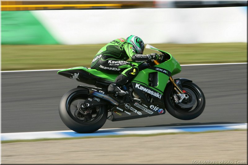 motogp_depuniet_02