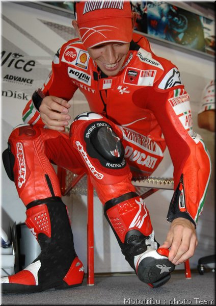 motogp_stoner_07
