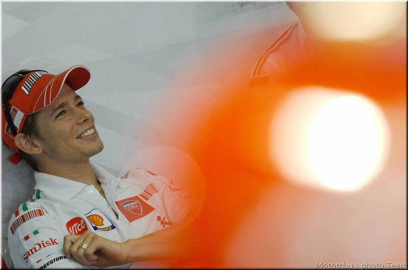 motogp_stoner_10