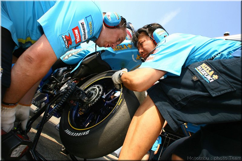 motogp_suzuki_4